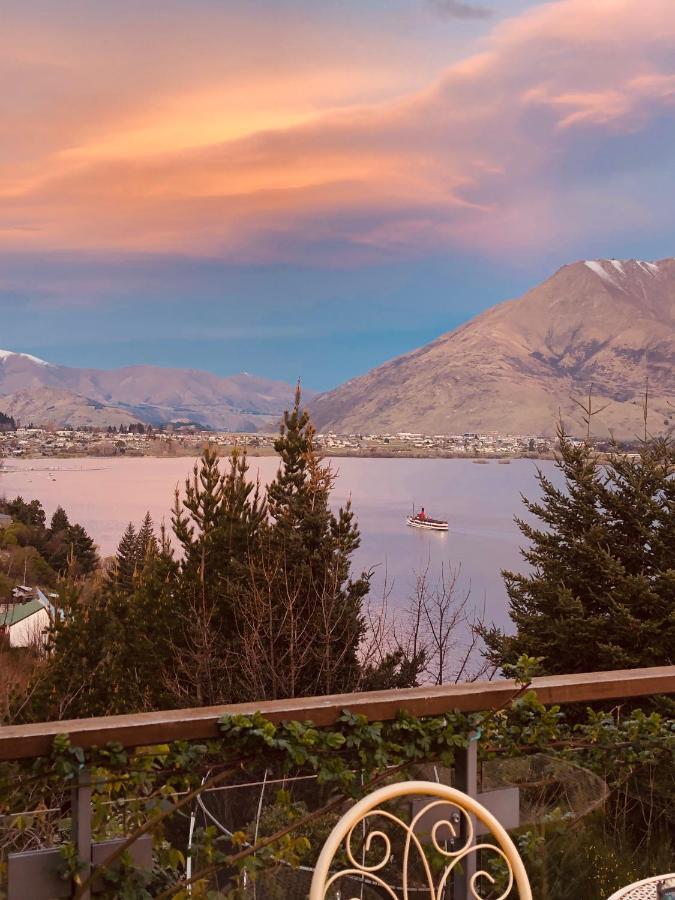 Breakfast At Tiffanys Queenstown Exterior foto